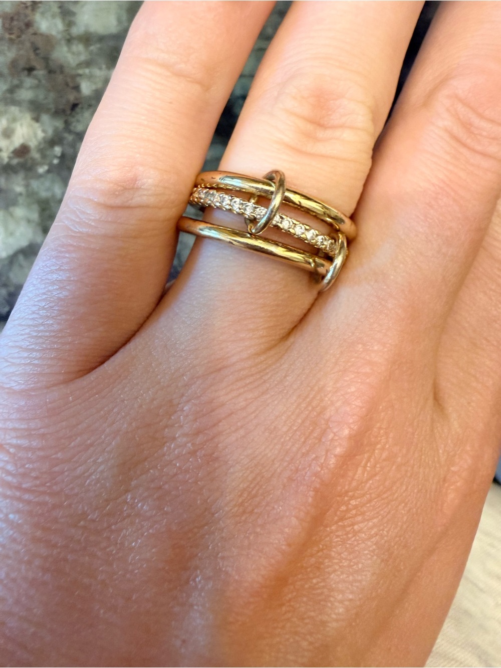 Set of rings